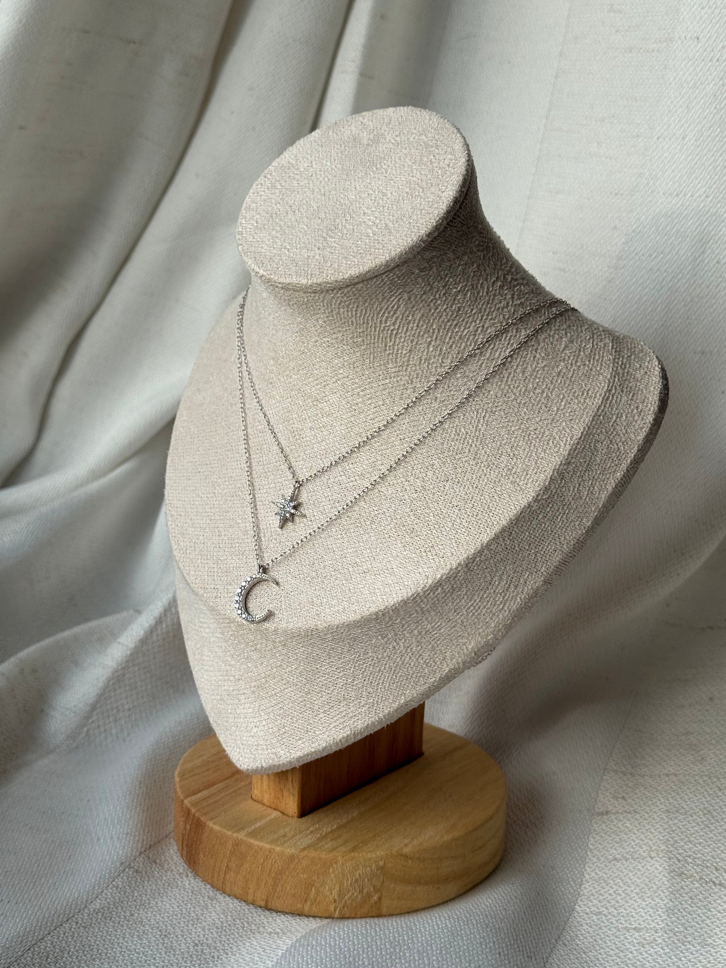 Kette Mond und Stern