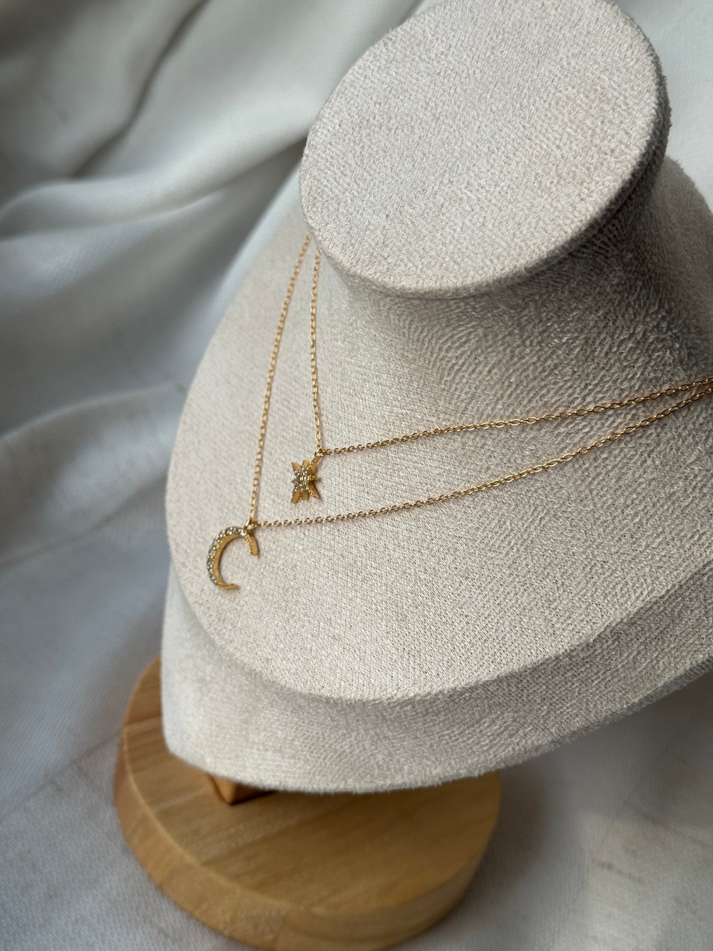 Kette Mond und Stern